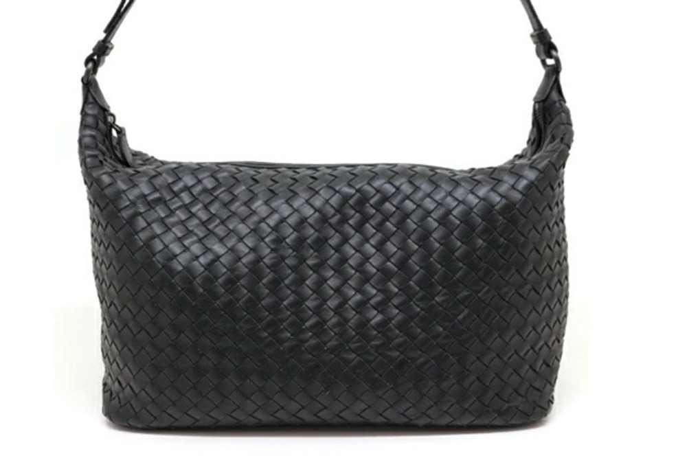 BOTTEGA VENETA Shoulder Bag Black Calfskin Intrecciato